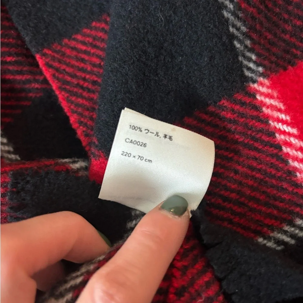 Acne Studio Red Cassiar Scarf - Picture 4 of 5